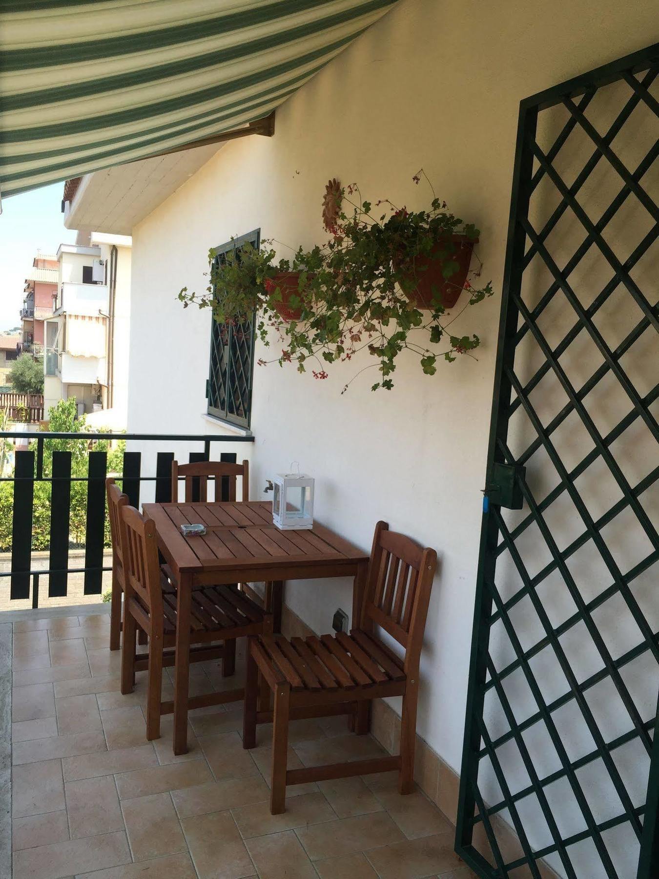 Simply Rome Apartment Ciampino Luaran gambar